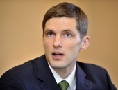 Rūpniecības dati aprīlī patīkami pārsteidz, piesardzība jāsaglabā