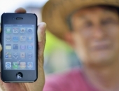 Kāpēc "Apple" turpina zaudēt savas pozīcijas?