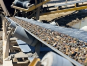 Rūpniecība turpina uzrādīt stabilus pieauguma tempus