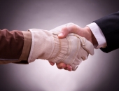 Vai vadītājs var draudzēties ar darbiniekiem?