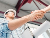 Pēc ģenerālvienošanās parakstīšanas būvniekiem uz pusi tiks samazināta ikgadējā nodeva