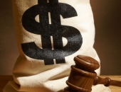 Vai uzņēmums var apmaksāt darbinieka tiesāšanās izdevumus?