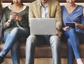 Uz  Iedzīvotāju reģistra bāzes veidos  Fizisko personu reģistru 