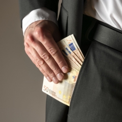 iFinanses.lv Bizness 