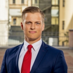 Pamatkapitāla samazināšana, dzēšot kapitāla daļas vai akcijas