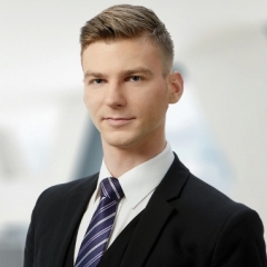 Vai liecinieks drīkst neierasties uz tiesas sēdi?