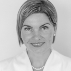 Kā slēgt līgumu ar notariāli pilnvaroto personu?