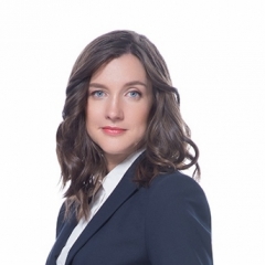 Kā darbiniekam noteikt piemaksu par klientu piesaisti?