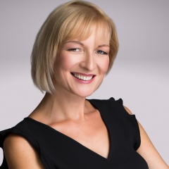 Domēna vārdu reģistrēšana un konfliktu risināšana